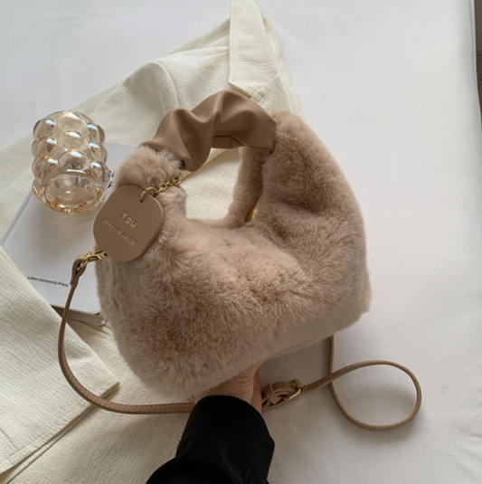 Fluffy Handbag Soft Plush Trendy Tote for Everyday Use