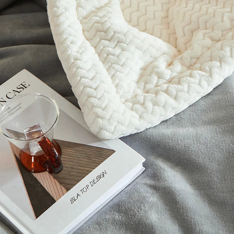 Winter Fleece Blanket Soft Warm Throw Cozy Sofa Bed Blanket